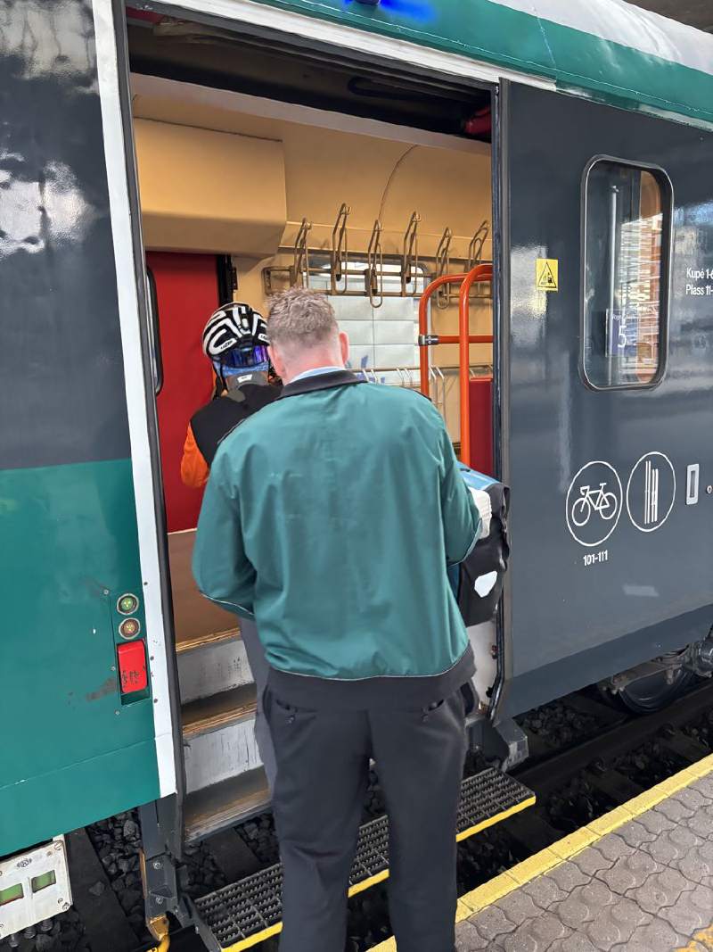 Bergen 線的單車車廂。