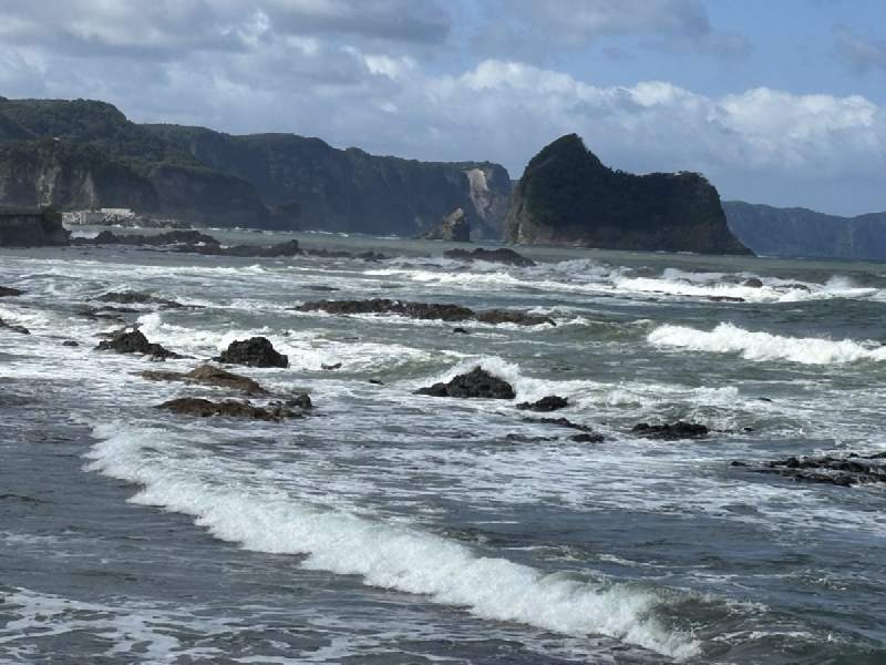 12:36,浪很大。
