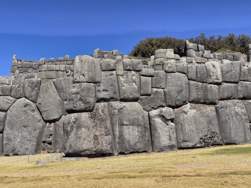 Sacsayhuamán 的巨石。