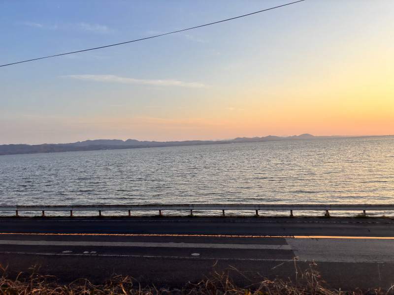 畑電車窗外,宍道湖的夕陽。